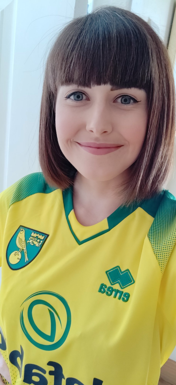 Laura Mc Namee