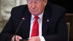 Twitter etiqueta un video compartido por Trump como