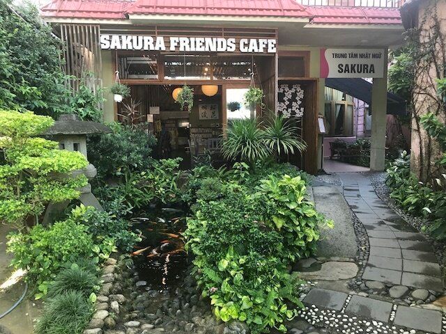 叔母が経営するベトナムのSAKURA FRIENDS CAFÉ。