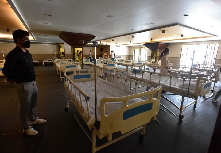 New beds set up inside the Shehnai Banquet Hall-temporarily converted to a quarantine facility for COVID-19 patients, opposite LNJP Hospital, on June 20, 2020 in New Delhi.