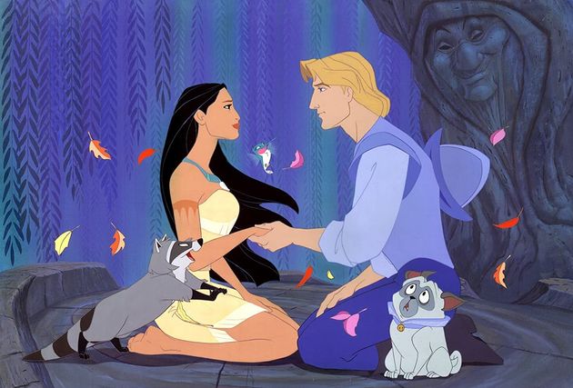 Pocahontas e John Smith apaixonados na animação da Disney 