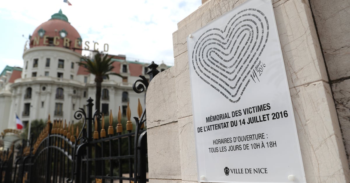 Attentat De Nice En 2016 9 Personnes Jugees Aux Assises Le Huffpost