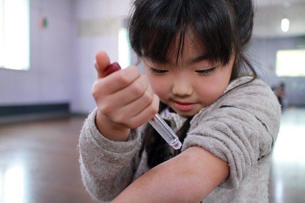 年3000回 針を刺す 子どもたち 1型糖尿病を 治る病気 にするために ハフポスト 年3000回 針を刺す 子どもたち 1型糖尿病を 治る病気 にするために ハフポスト