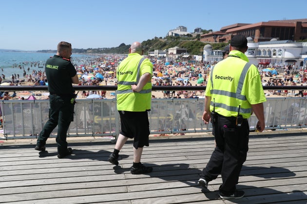 Βρετανία: Κήρυξη «μείζονος περιστατικού» λόγω συνωστισμού στις