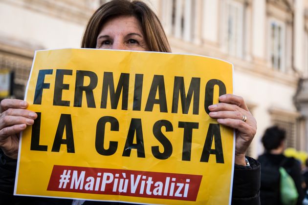 Vitalizi L Annullamento Della Delibera Vale 3 Milioni Di Euro L Huffpost