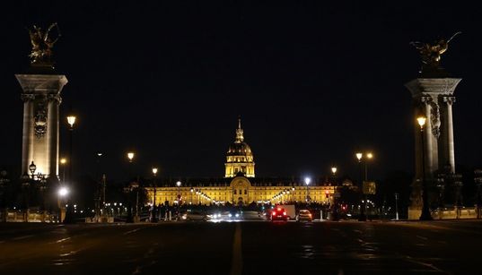 Aux Invalides, une soirée improvisée “ProjetX” dégénère en heurts avec la