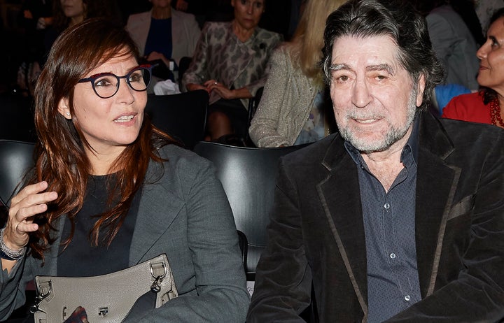 Joaquín Sabina y Jimena Coronado, en la presentación del libro 'Tiempos Recios' de Mario Vargas Llosa (28 de octubre de 2019).