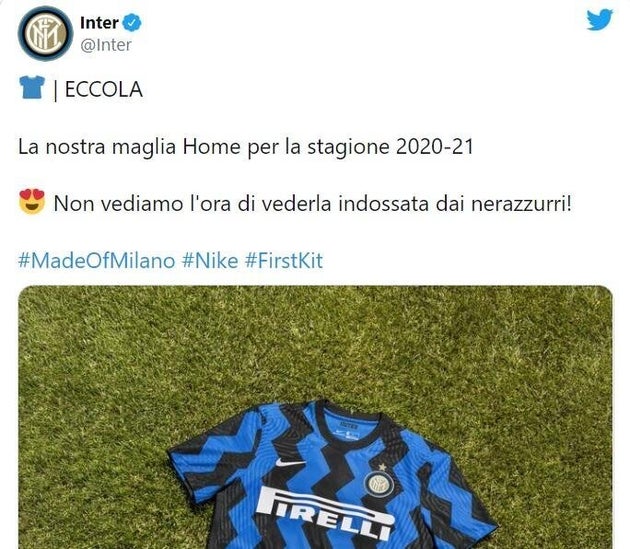 L Inter Presenta La Nuova Maglia A Zig Zag E I Tifosi Si Scatenano E Uno Scherzo L Huffpost