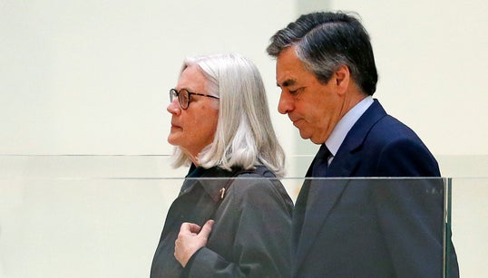 Dans l’affaire Fillon, la procureure générale de Paris dément toute intervention du gouvernement