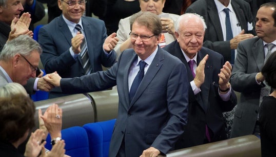 Comment l’âge du candidat de droite pourrait faire toute la différence à