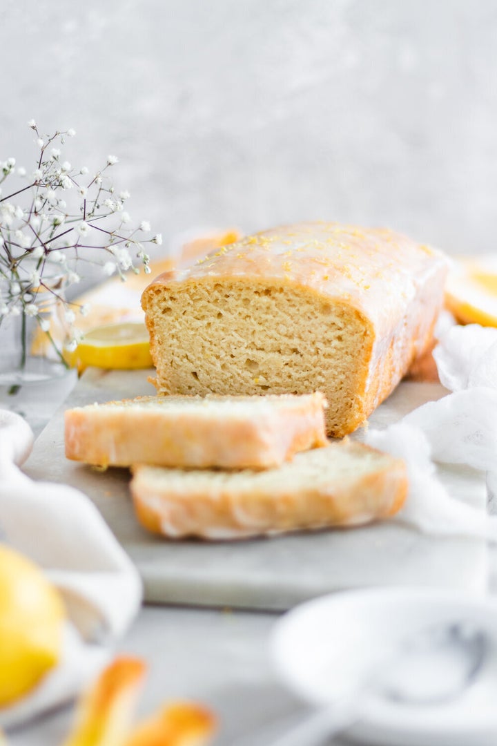 Vegan lemon pound cake