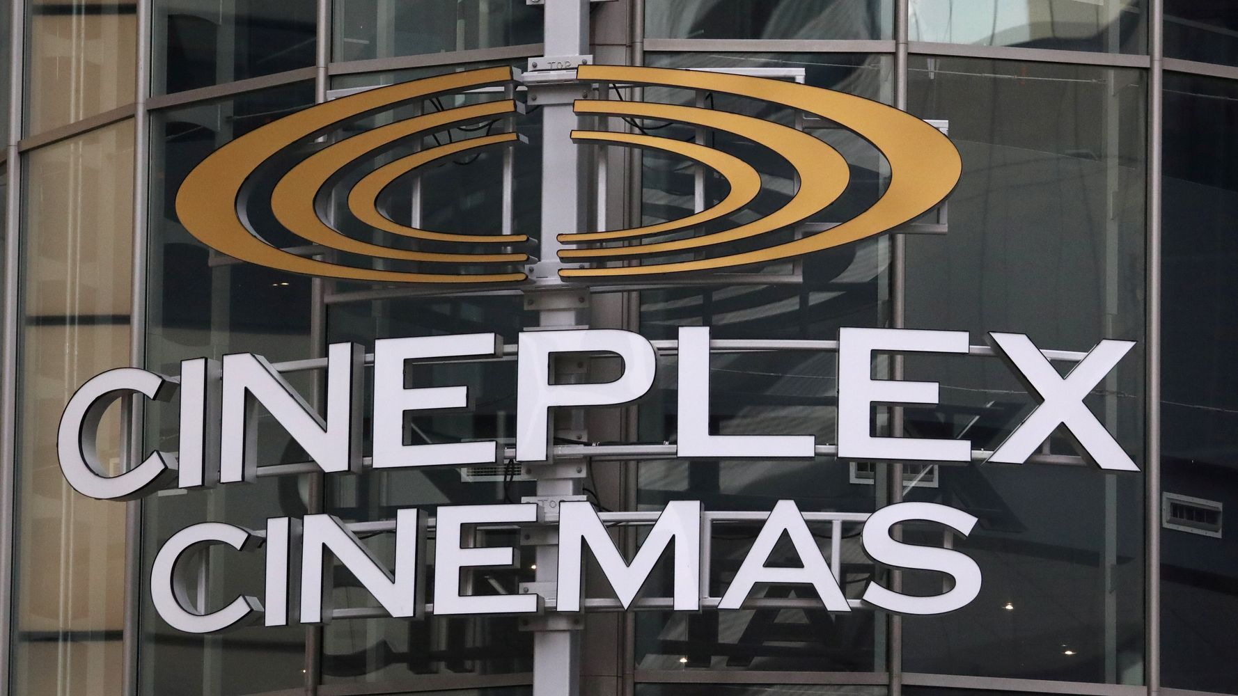 Cineplex Faces Counter-suit In Fight Over Scrapped $2.8-Billion ...