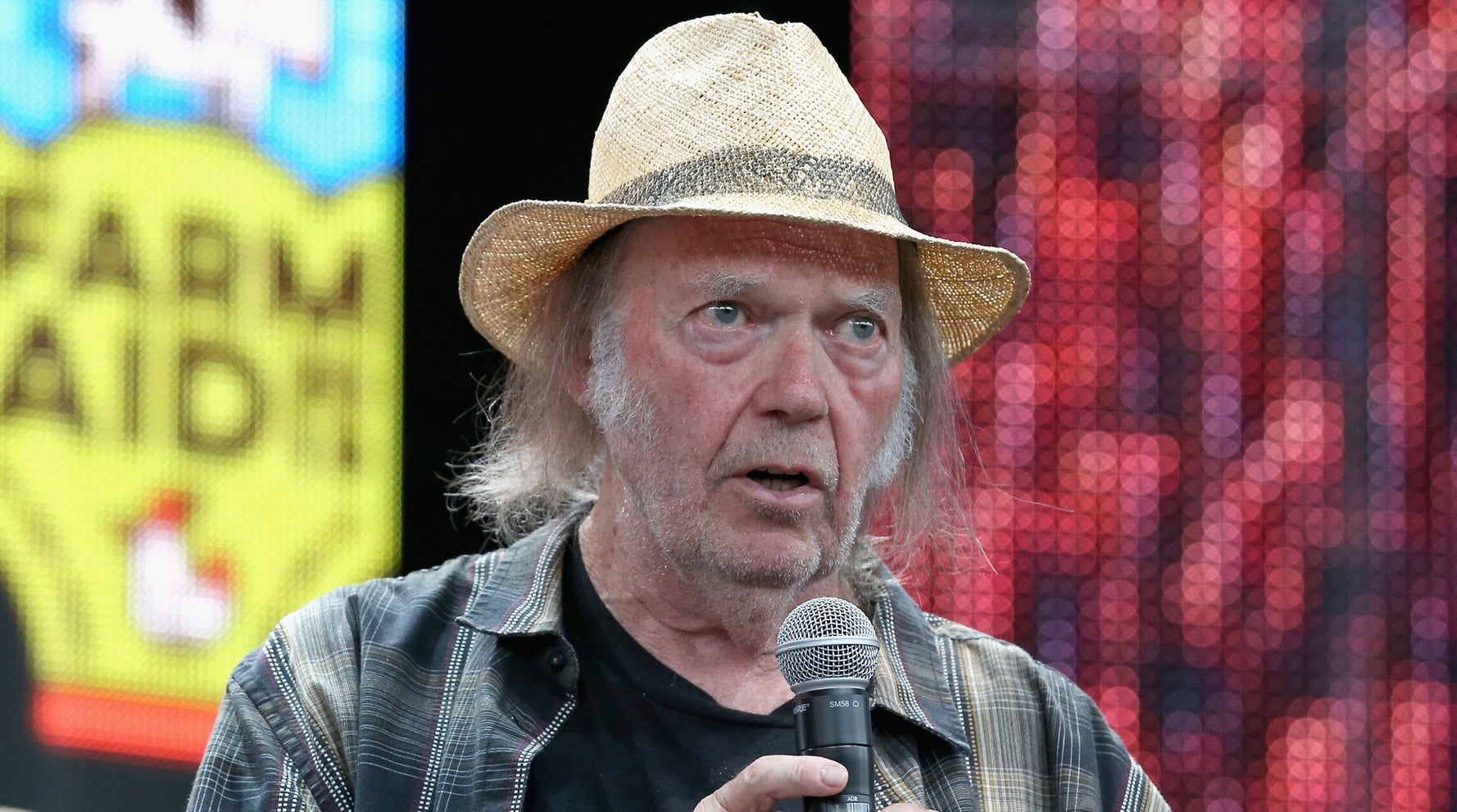Neil Young Taunts Donald Trump With New Song Suggestion For Next Rally Flipboard