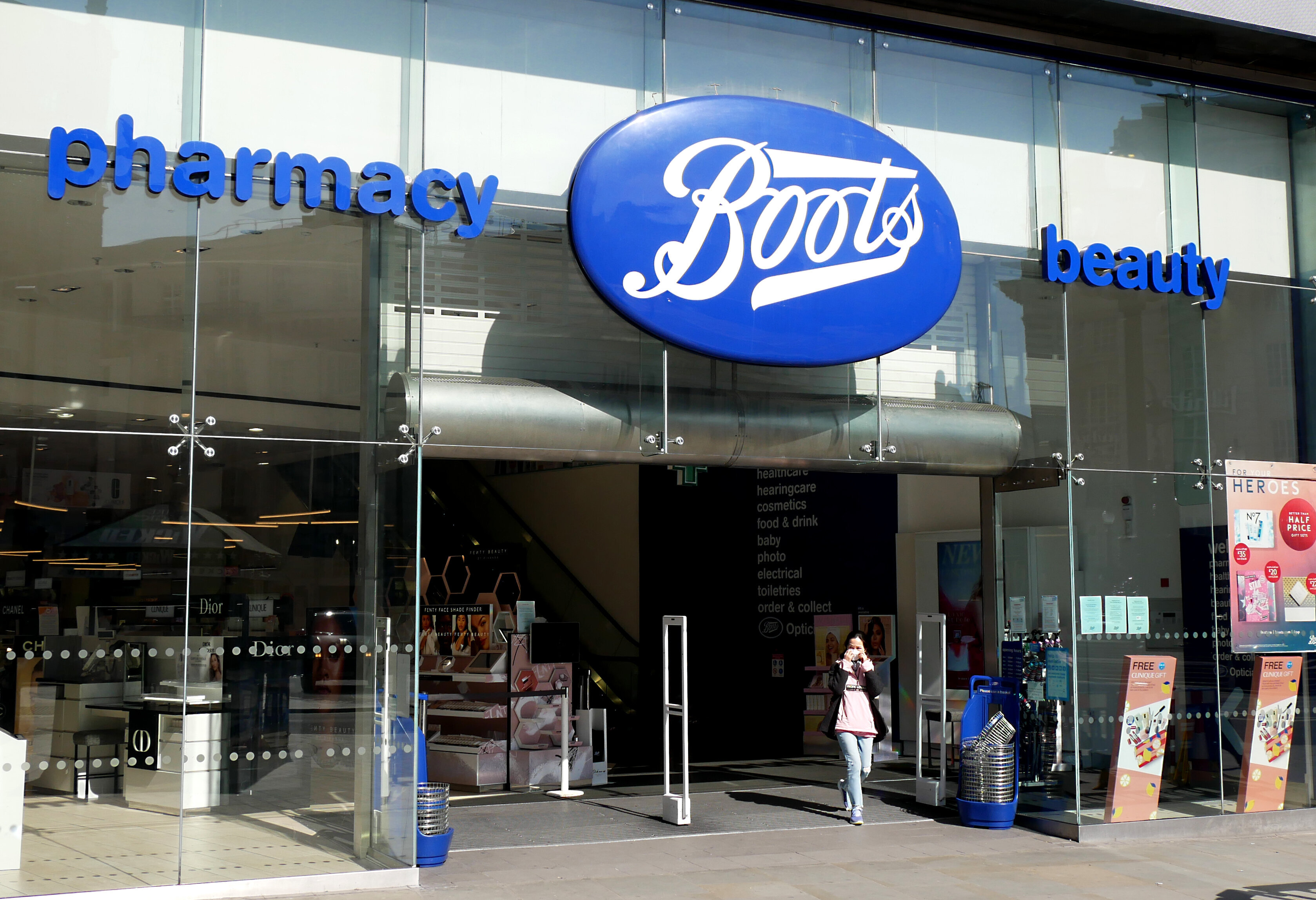 boots piccadilly opticians