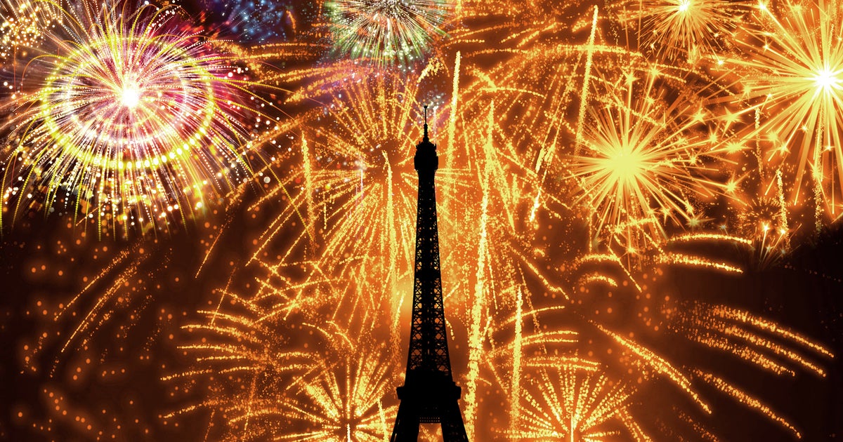 Les Feux D Artifices Du 14 Juillet N Auront Pas La Meme Saveur A Cause Du Covid 19 Le Huffpost