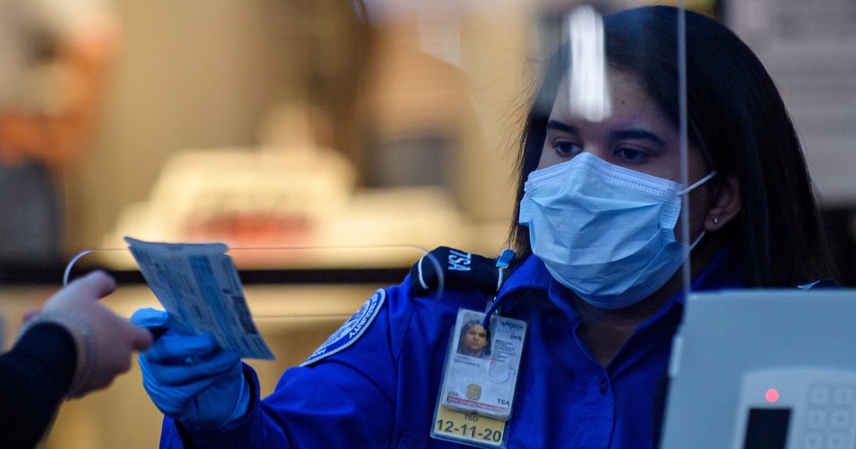 More Than 1,000 TSA Employees Test Positive For COVID19 HuffPost
