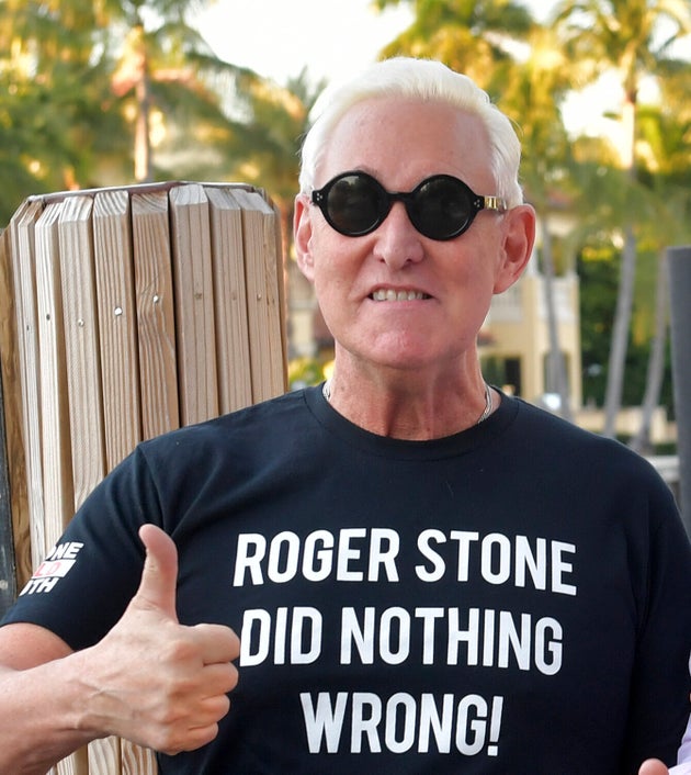 O Ρότζερ Στόουν με μπλουζάκι για τον...εαυτό του (