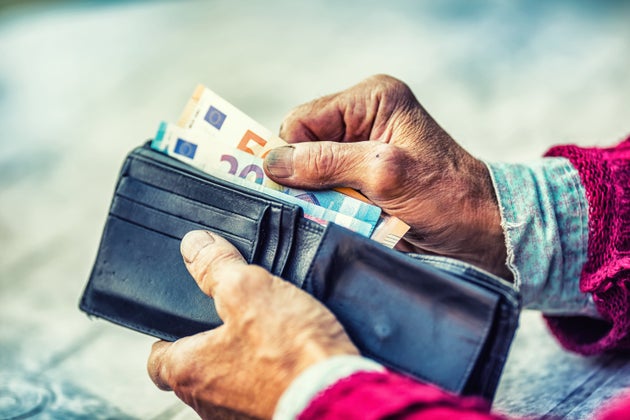 Per il Covid più pensioni che buste paga: l