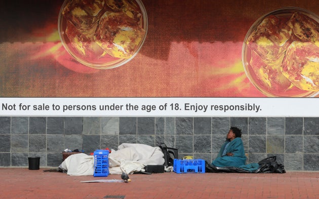 Άστεγοι εν μέσω πανδημίας στη Νότιο Αφρική. 