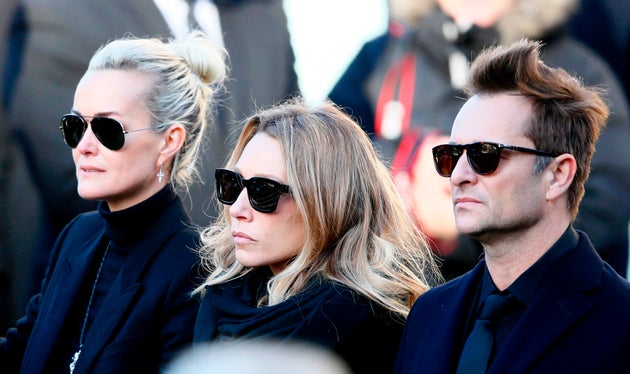 Dans L Heritage De Johnny Hallyday Du Patrimoine Et Des Dettes Selon Laeticia Le Huffpost