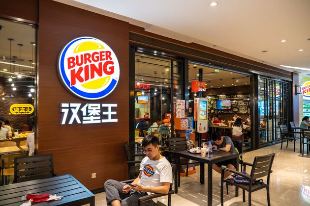 中国のバーガーキング。今回報じられた南昌市の店舗とは無関係(Photo by Alex Tai/SOPA Images/LightRocket via Getty