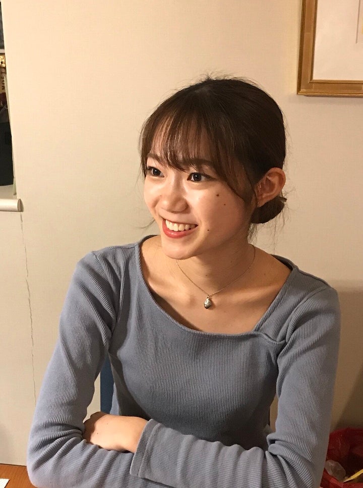 上智大文学部新聞学科2年生の荒尾奈那さん