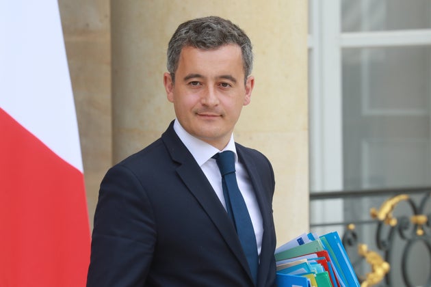 Accuse De Viol Darmanin Relaye Une Petition De Soutien A Darmanin Le Huffpost