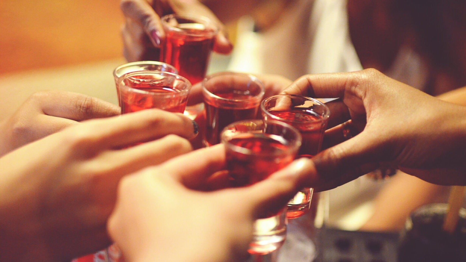 What Drinking On An Empty Stomach Does To Your Body Huffpost Uk Life 