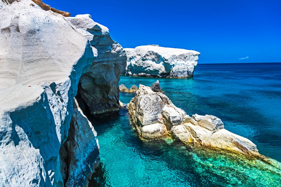 Παραλία Σαρακήνικο, Μήλος .