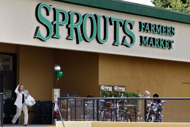 A Sprouts worker in Texas said their store has not been enforcing mask requirements despite a state order.