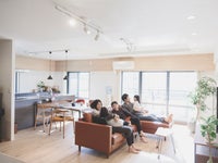 ダクトレールを活用しよう おしゃれで便利なインテリアアイテム10選 ハフポスト Life ダクトレールを活用しよう おしゃれで便利なインテリアアイテム10選 ハフポスト Life