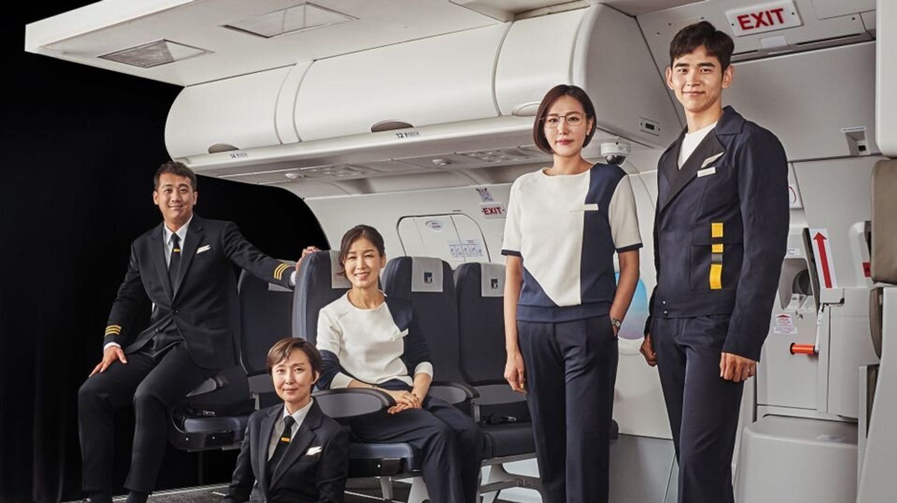ジェンダーレス 制服を導入した韓国航空会社が反響呼ぶ 誕生の理由を聞いた ハフポスト