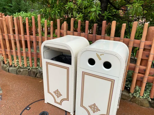 東京ディズニーリゾート ごみ箱 Amazon｜ごみ箱 トラッシュカン 東京ディズニーシー 『東京