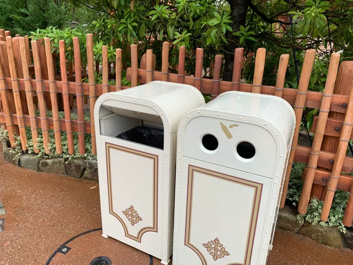 東京ディズニーランド シーの ゴミ箱 に賞賛の声 他でも真似してほしい 仕掛けは夢の国の 一工夫 ハフポスト