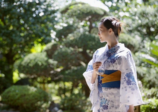おすすめトレンド浴衣10選 最新版 古典柄で大人っぽく ハフポスト おすすめトレンド浴衣10選 最新版 古典柄で大人っぽく ハフポスト