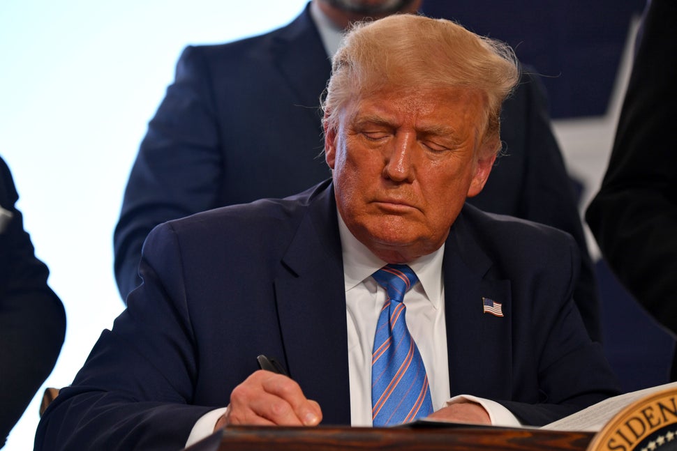 President Donald Trump’s campaign is focused on everything but the coronavirus, and it’s hurting him in the polls
