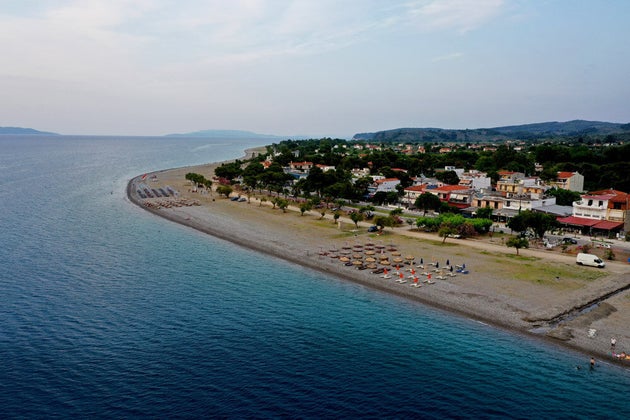 Εντυπωσιακή εναέρια λήψη από το Πευκί Ευβοίας