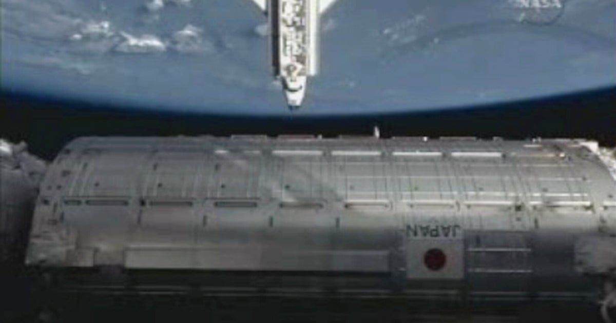 国際宇宙ステーション きぼう が今夜 日本付近を通過 観測ポイントは ハフポスト 国際宇宙ステーション きぼう が今夜 日本付近を通過 観測ポイントは ハフポスト