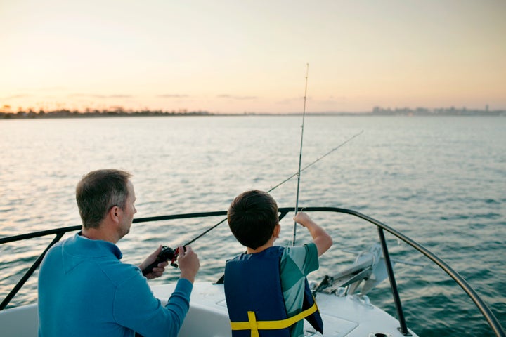 It's best to limit your boating group to those in your household. 