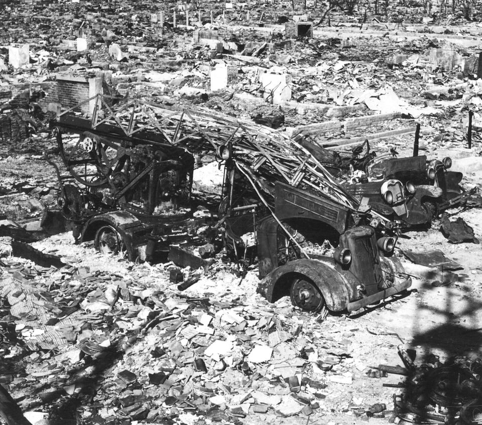 Devastação causada em Hiroshima pela bomba