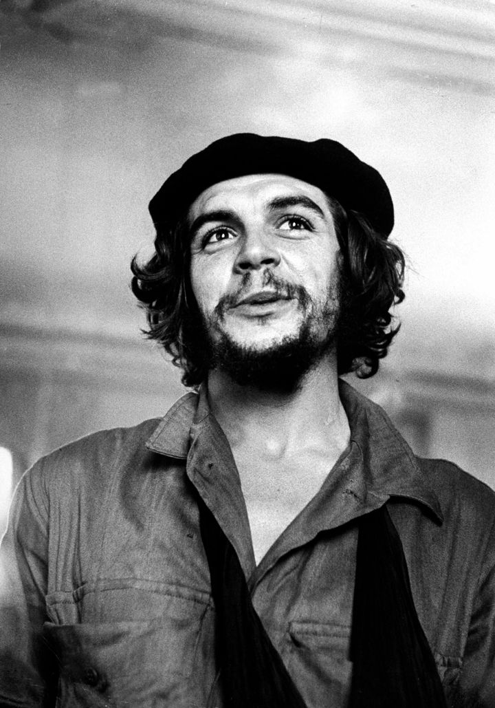 CUBA - JANUARY 07: Cuban rebel Ernesto "Che" Guevara w. his left arm in a sling. (Photo by Joseph Scherschel/The LIFE Picture Collection via Getty Images)