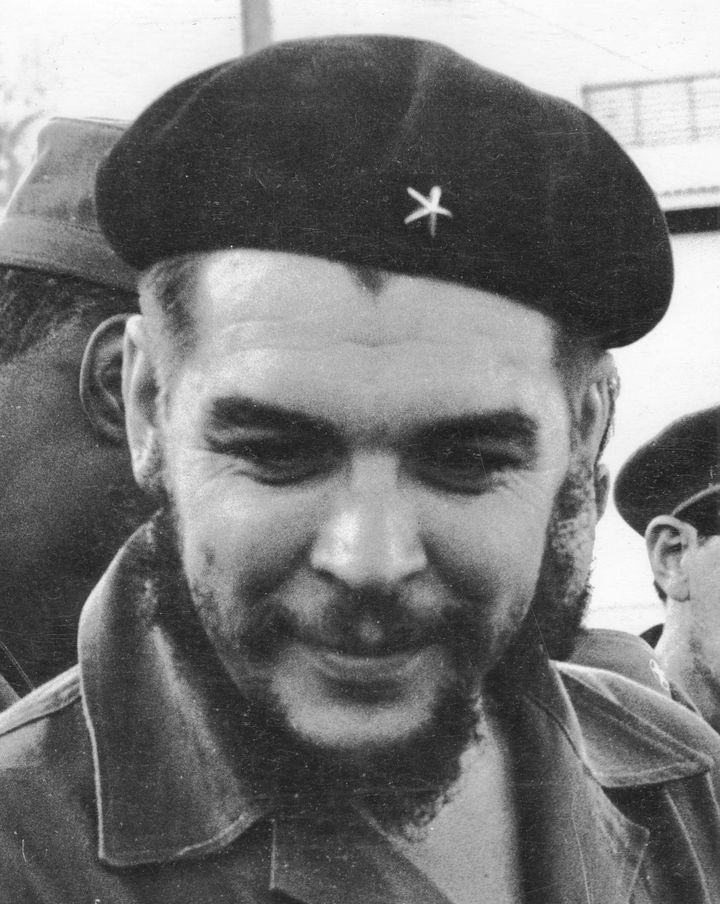 Close-up portrait of Argentine-born revolutionary, politician, and soldier Ernesto Guevara de la Serna (1928 - 1967), commonly known as Che Guevara, Havana, Cuba, 1959. (Photo by Transcendental Graphics/Getty Images)