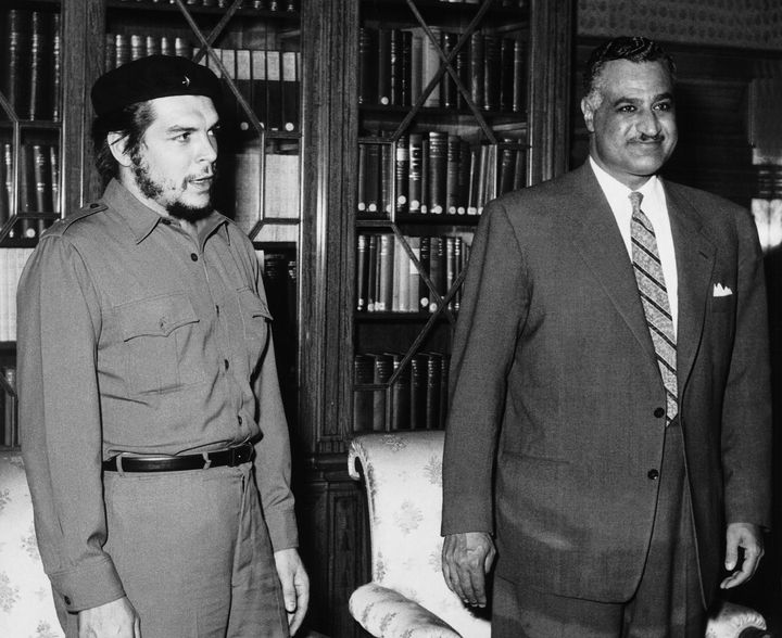 EGYPT - JUNE 01: During an official visit to Cairo (Egypt) where he was leading a Cuban civilian delegation, Commander Ernesto GUEVARA met with Gamal Abdel NASSER, Egyptian President. Che GUEVARA, who was named to his first official post in Cuba as an Ambassador on the 6th of June 1959 was at that time heading a Cuban civilian delegation to Egypt. NASSER, leader of the non-aligned countries, was the first head of state to welcome an ambassador from the Castro regime. (Photo by Keystone-France/Gamma-Keystone via Getty Images)