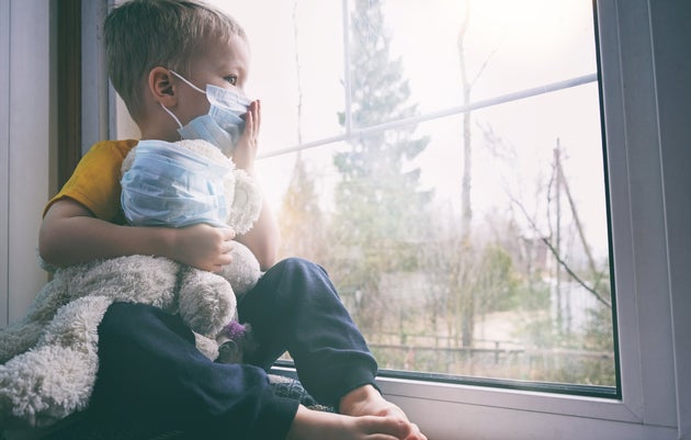 Oms: "Contagi di Covid tra bambini aumentati di sette volte" Oms: "Contagi di Covid tra bambini aumentati di sette volte"