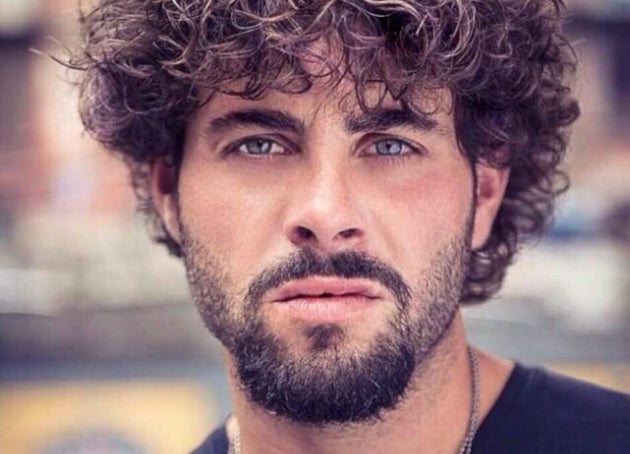 Marco Malapelle è morto. Aveva lavorato sul set di "Un Posto al Sole" e "L Marco Malapelle è morto. Aveva lavorato sul set di "Un Posto al Sole" e "L
