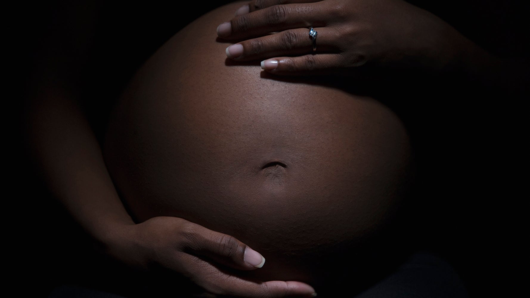 Revealed: The Shocking Healthcare Racism Endangering Black Mothers - Vimarsana News