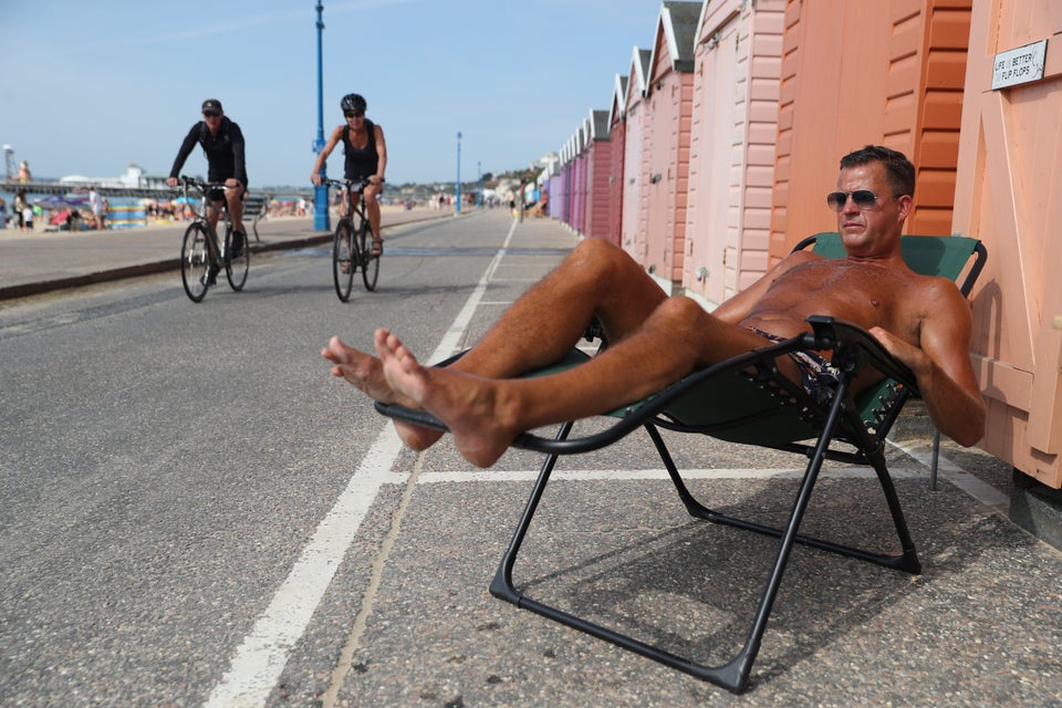 In Pictures: Europe Swelters Through Heatwave Amid Pandemic