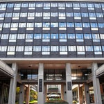 「診察する」と呼び出し、無断で知人女性を堕胎させる。容疑の医師を逮捕