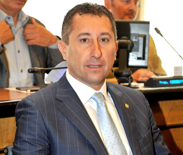 Gianluca Forcolin: "Il bonus? Chiesto dal mio studio. Domanda respinta, ma non avrei preso un euro" Gianluca Forcolin: "Il bonus? Chiesto dal mio studio. Domanda respinta, ma non avrei preso un euro"