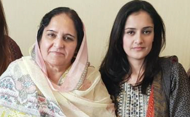 Pervaze Bashir with her daughter Sonia Bashir